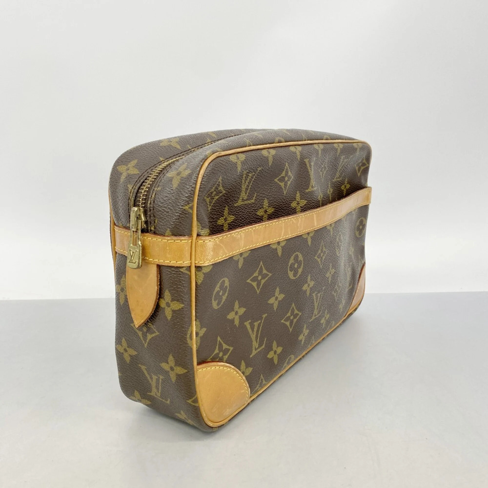 LOUIS VUITTON Brown Monogram Clutch Bag - Picture 2 of 10